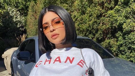 chanel sweater kylie jenner|Kylie Jenner Upgrades Athleisure With Vintage Chanel .